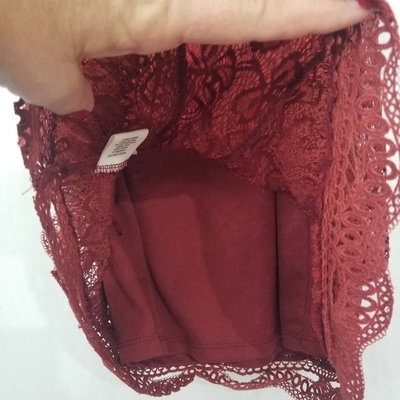 Adiva lace blouse - Picture 6 of 8